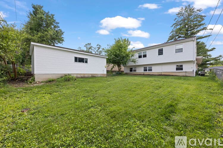Wheaton House: 107 N Pierce Ave