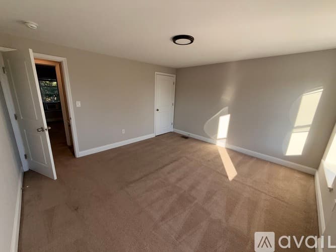 Norristown Townhome: 262 Minor St