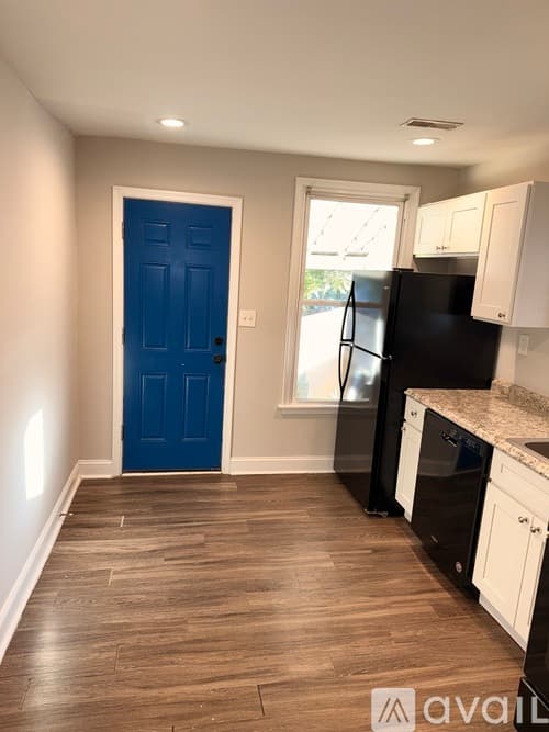 Norristown Townhome: 262 Minor St