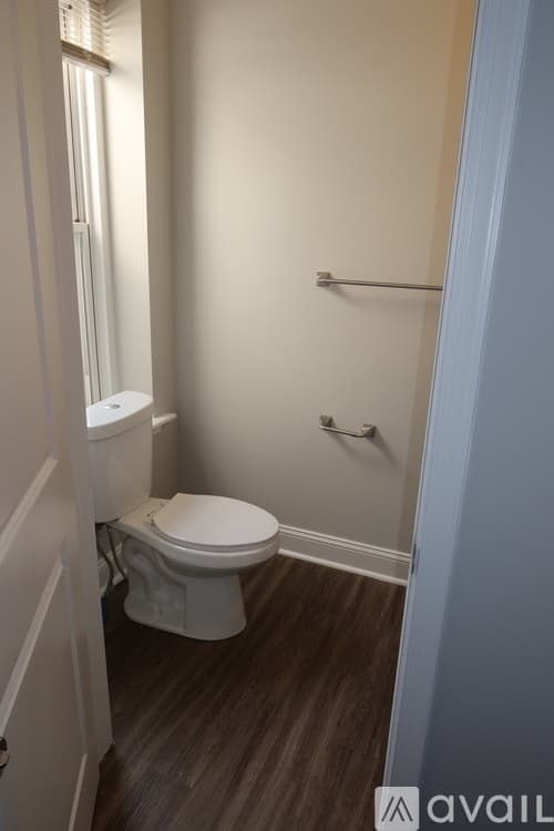 Norristown Townhome: 262 Minor St