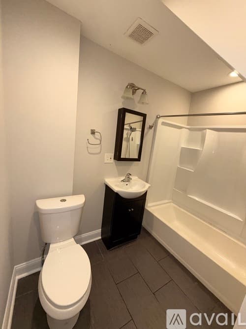 Norristown Townhome: 262 Minor St