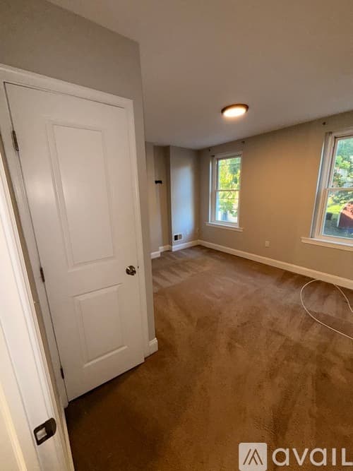 Norristown Townhome: 262 Minor St