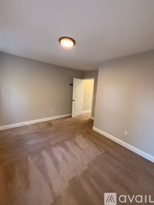 Norristown Townhome: 262 Minor St
