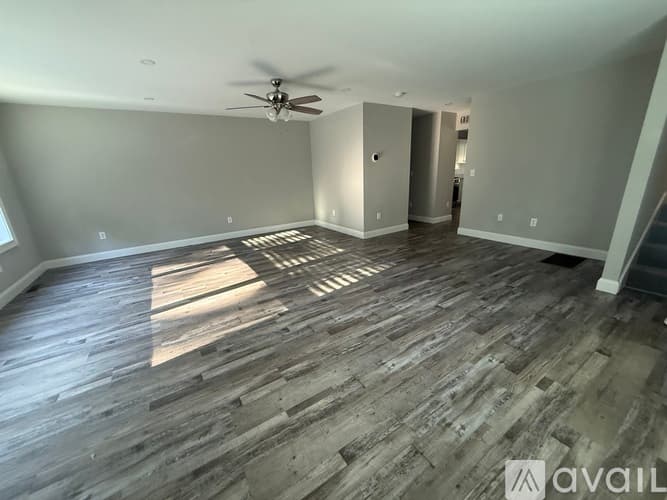 Nottingham Townhome: 91 B Kennard Road