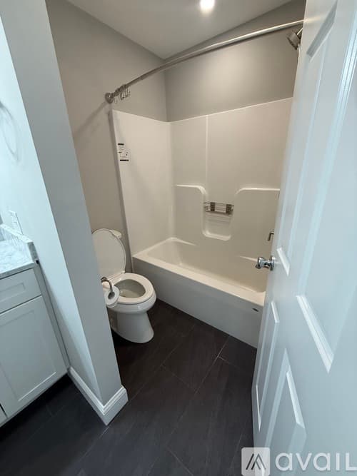 Nottingham Townhome: 91 B Kennard Road