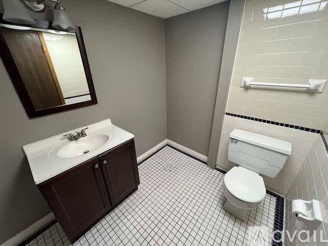 Minneapolis House: 5917 West 105th Street