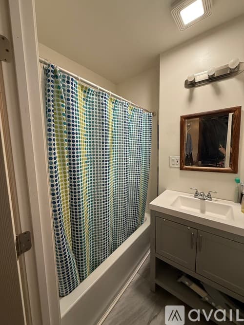 Brockton House: 37 Overlook Avenue