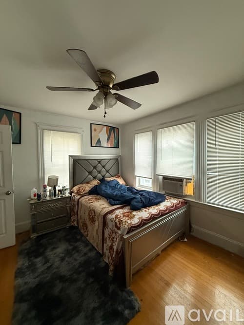 Brockton House: 37 Overlook Avenue