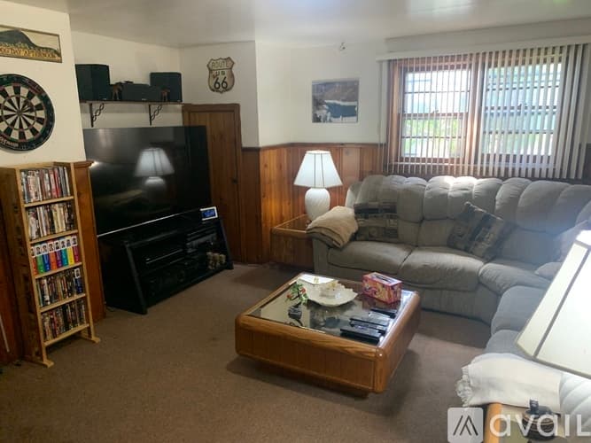 Hillside House: 1476 Orchard Terrace