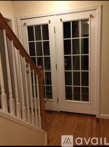 Naugatuck House: 63 Olive St