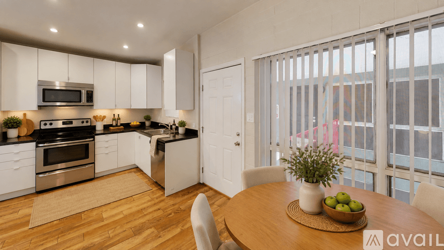 Phoenix Apartment: 3611 N 5th Ave