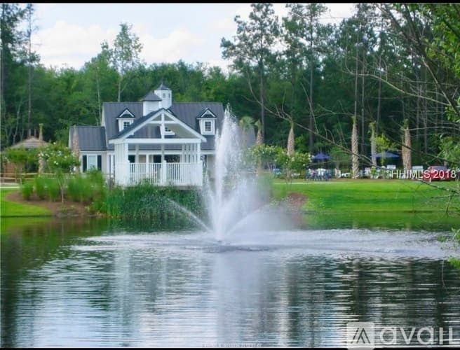 Bluffton House: 509 Eastwater Lane
