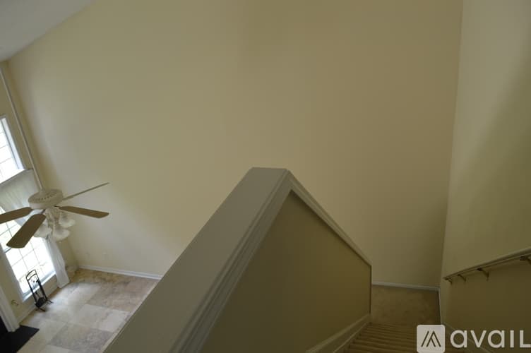 Smyrna House: 2924 Cottesford Way Southeast
