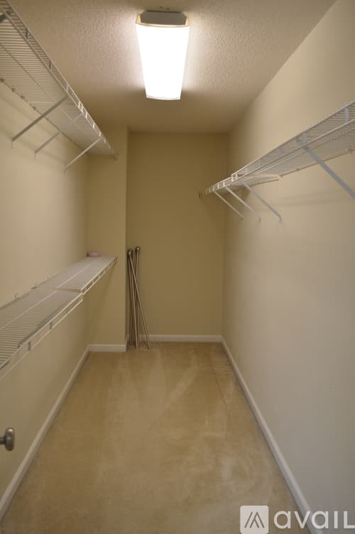 Smyrna House: 2924 Cottesford Way Southeast