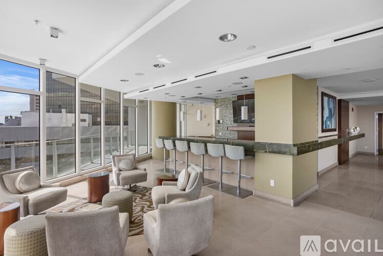 St. Petersburg Condo: 175 1st Street South