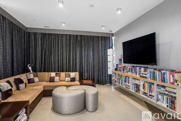 St. Petersburg Condo: 175 1st Street South