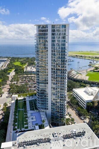 St. Petersburg Condo: 175 1st Street South