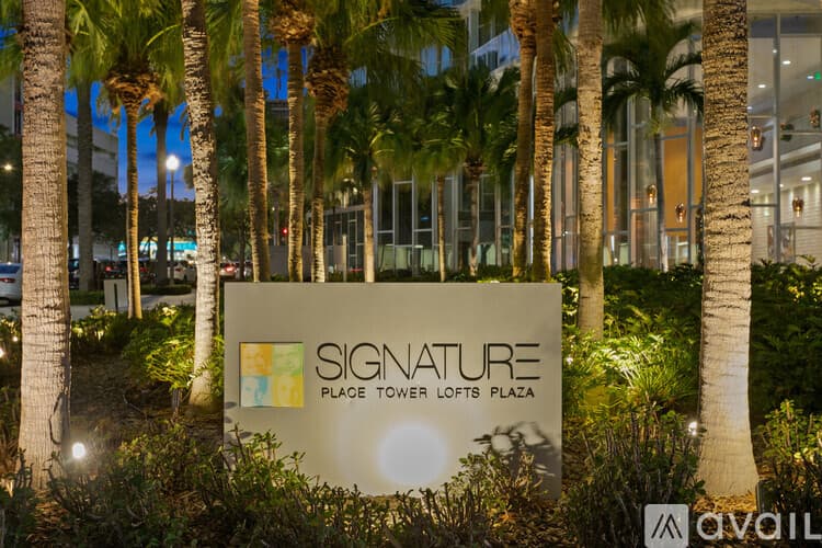 St. Petersburg Condo: 175 1st Street South