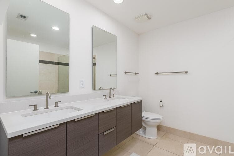 St. Petersburg Condo: 175 1st Street South