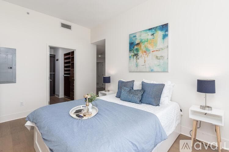 St. Petersburg Condo: 175 1st Street South