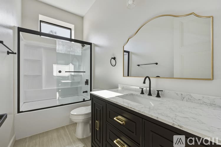 Riverside House: 16515 Canyon Ridge Dr