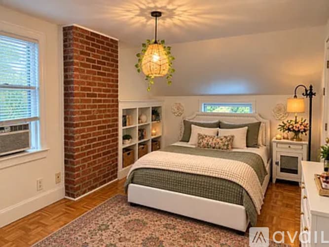 Norwalk House: 2 Princeton Street