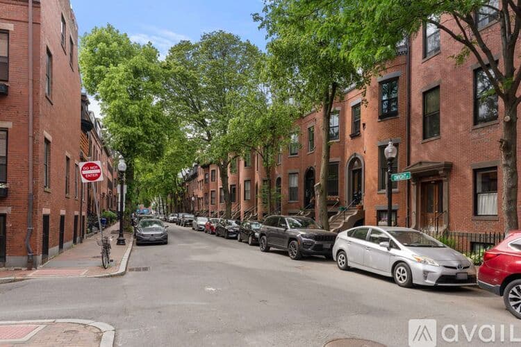 Boston Condo: 17 Dwight Street