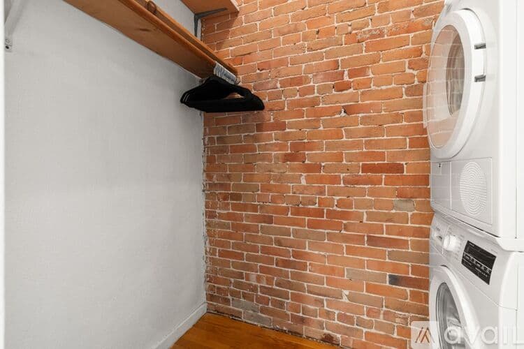 Boston Condo: 17 Dwight Street