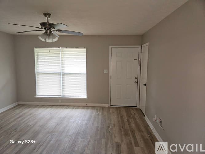 Jonesboro House: 62 Flint River Road