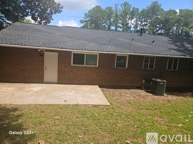Jonesboro House: 62 Flint River Road