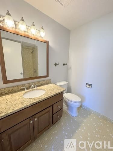 Swampscott Apartment: 1002 Paradise Rd