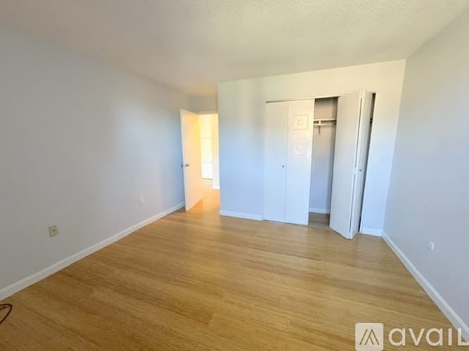 Swampscott Apartment: 1002 Paradise Rd