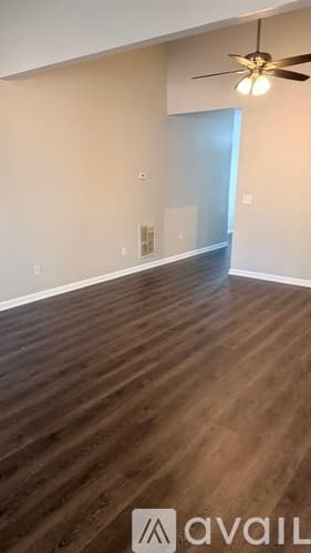 Fairburn House: 372 Berkshire Pl