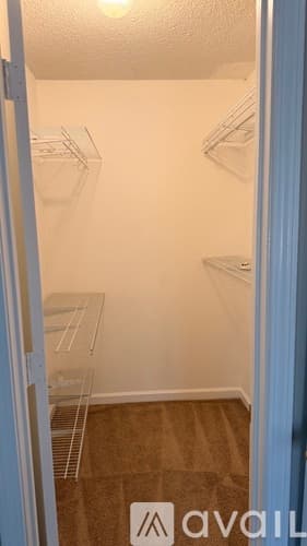Fairburn House: 372 Berkshire Pl