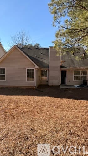 Fairburn House: 372 Berkshire Pl