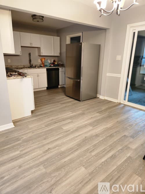 Newport News Townhome: 415 Hustings Lane