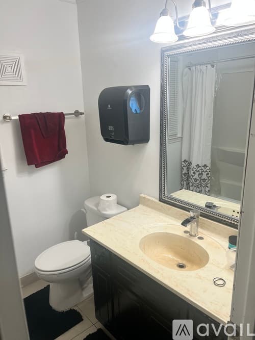 Stone Mountain Apartment: 488 Allana Court