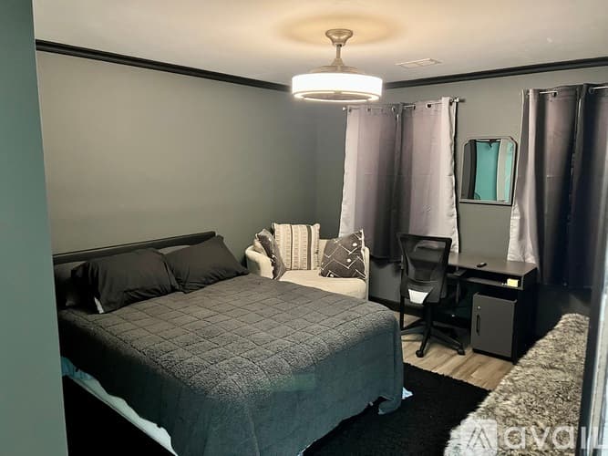 Stone Mountain Apartment: 488 Allana Court