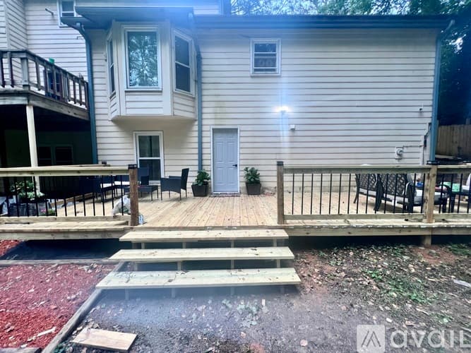 Stone Mountain Apartment: 488 Allana Court