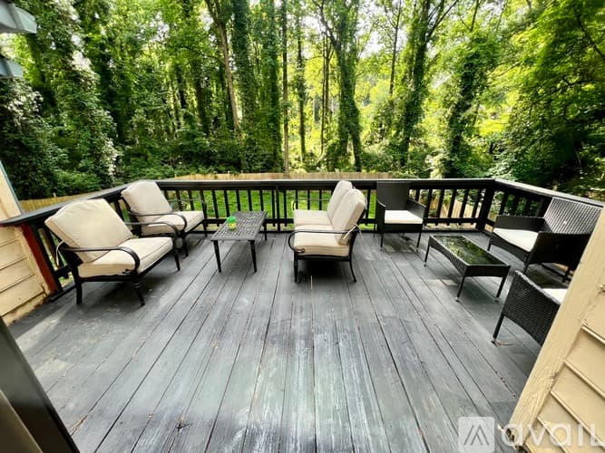 Stone Mountain Apartment: 488 Allana Court