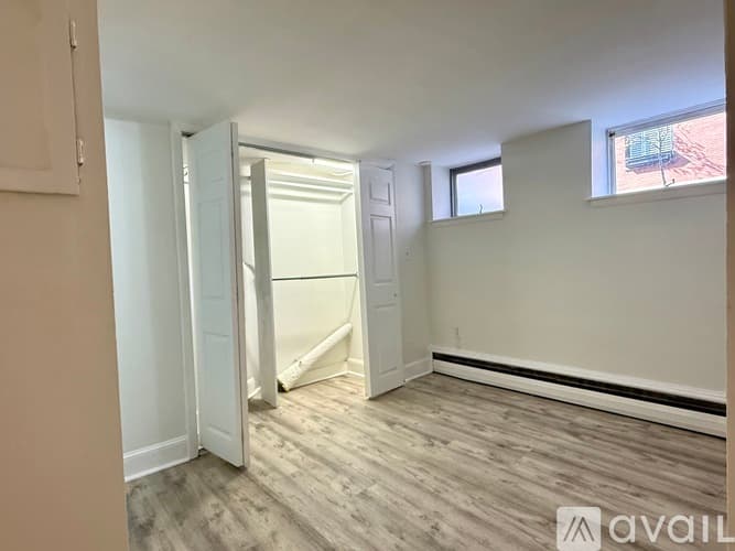 Boston Apartment: 22 Anderson St