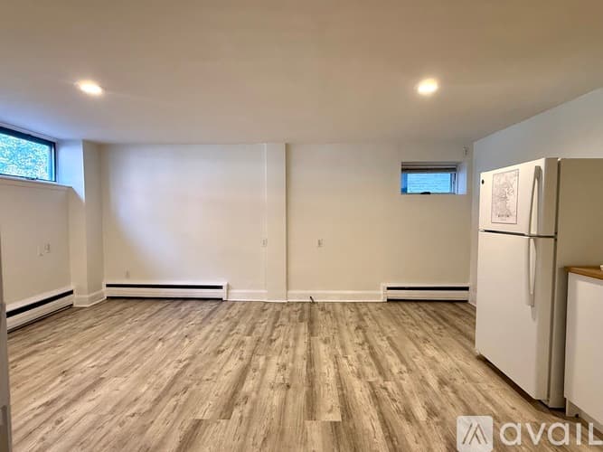 Boston Apartment: 22 Anderson St