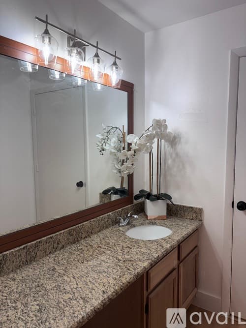 Wekiwa Springs Apartment: 486 S Pin Oak Pl