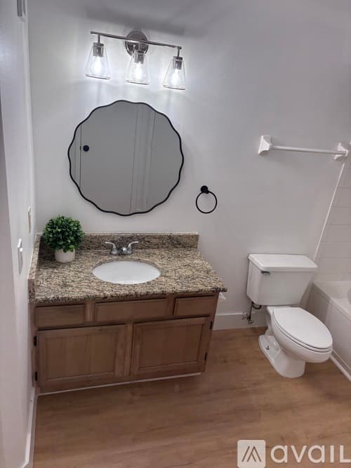 Wekiwa Springs Apartment: 486 S Pin Oak Pl