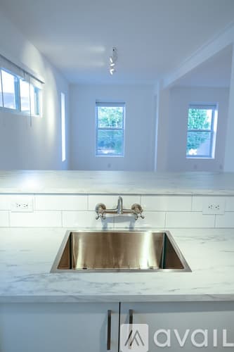 New Haven Apartment: 56 Vernon Street