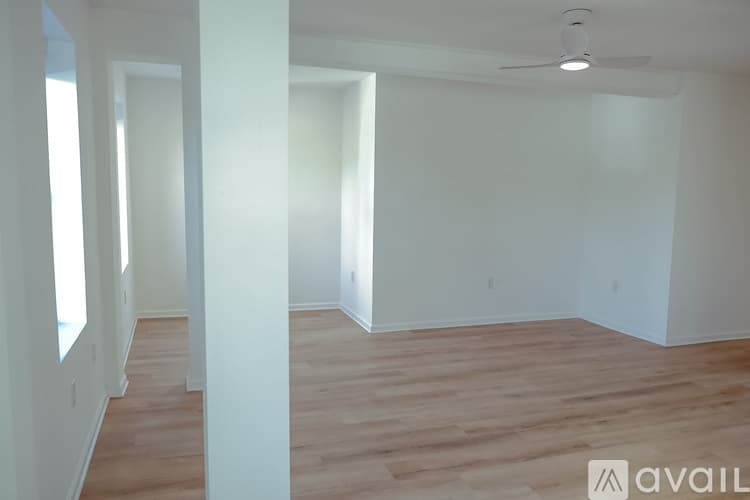 New Haven Apartment: 56 Vernon Street