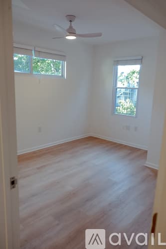 New Haven Apartment: 56 Vernon Street