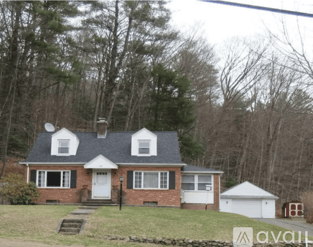 Russell House: 200 Huntington Road