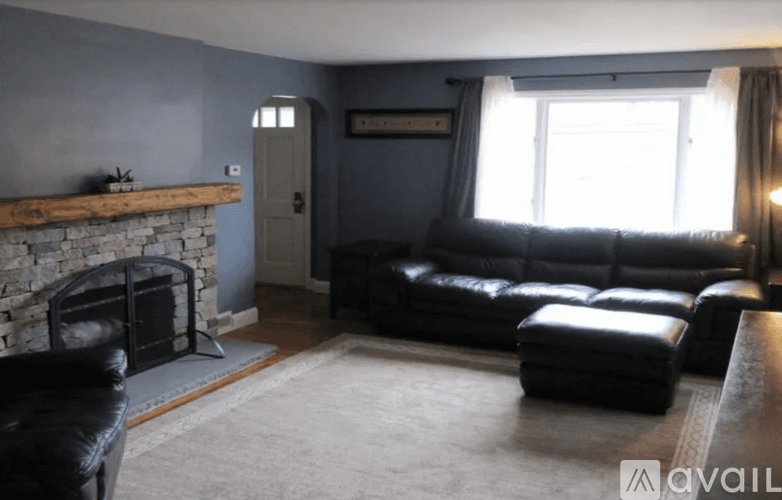 Russell House: 200 Huntington Road