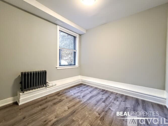 Chicago Apartment: 4851 N Damen Ave